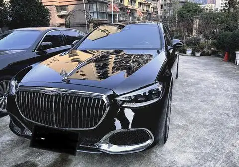 Mercedes-Benz 迈巴赫S-Class 2022