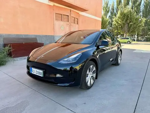 Tesla Model Y 2022 — фото 1