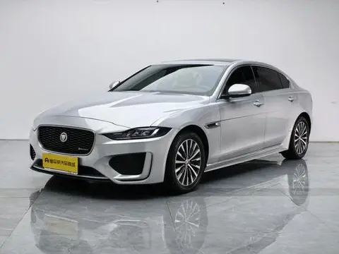 Jaguar XEL 2021