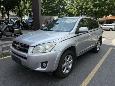 Toyota RAV4 2009