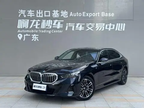 BMW 5 Series 2025