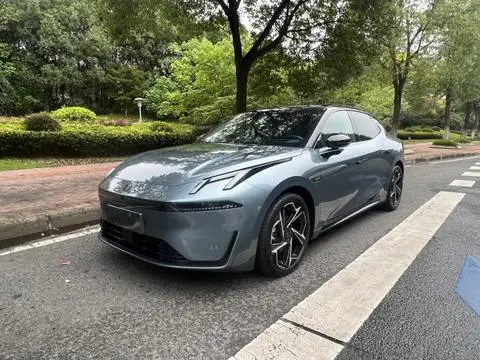 Lynk & Co 07 EM-P 2024