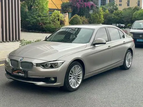 BMW 3 Series 2018 — фото 1