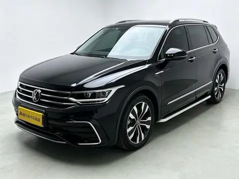 Volkswagen Tiguan L 2022