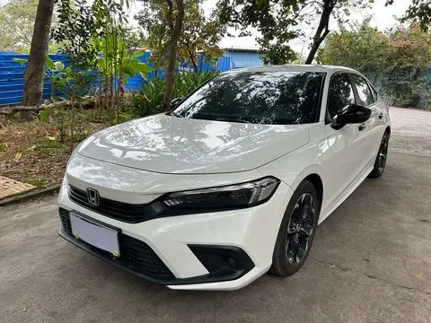 Honda Civic 2022 — фото 1