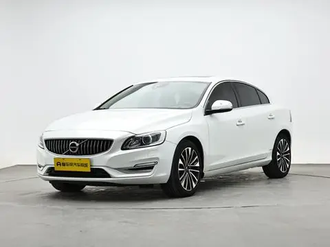 Volvo S60 2019