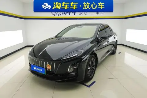 Hongqi E-QM5 2024