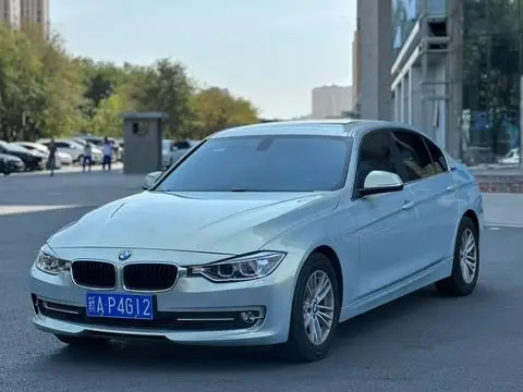 BMW 3 Series 2015 — фото 1
