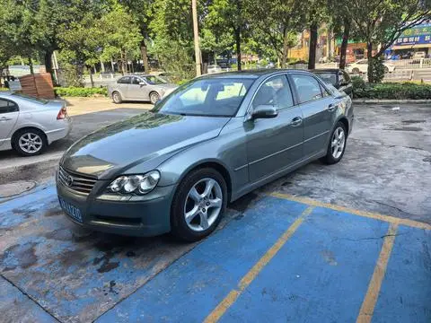 Toyota Reiz 2009