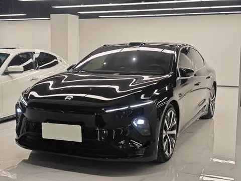 NIO ET7 2021
