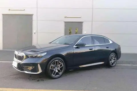 BMW i5 2024