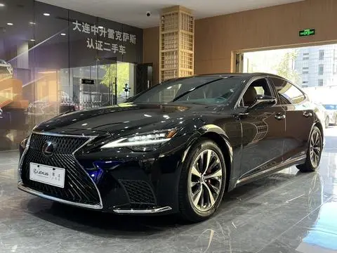 Lexus LS 2021