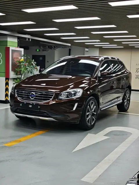 Volvo XC60 2015