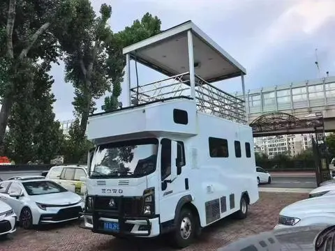 SINOTRUK 搏胜 2023 — фото 1
