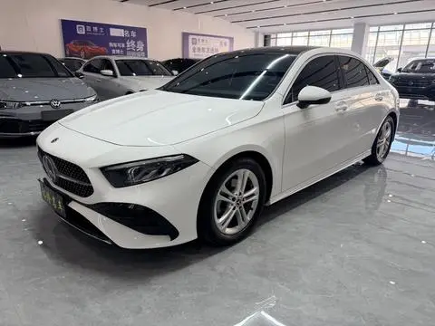 Mercedes-Benz A-Class 2023 — фото 1