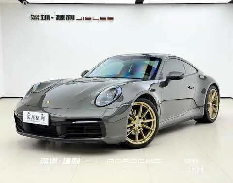 Porsche 911 2023