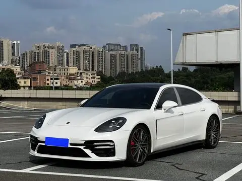 Porsche Panamera 2017