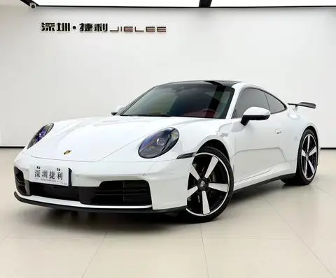 Porsche 911 2025
