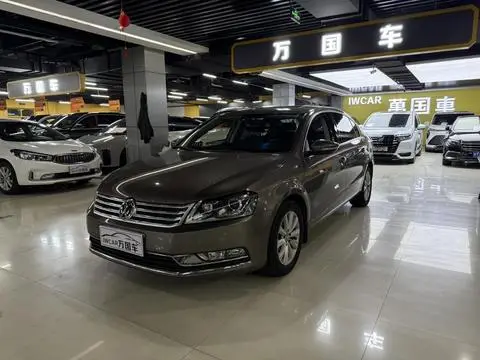 Volkswagen Magotan 2013