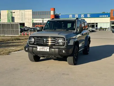 TANK 300 2023