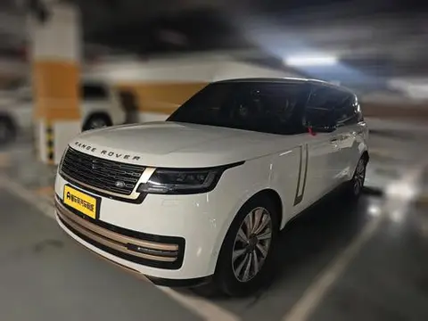 Land Rover 揽胜 2024 — фото 1