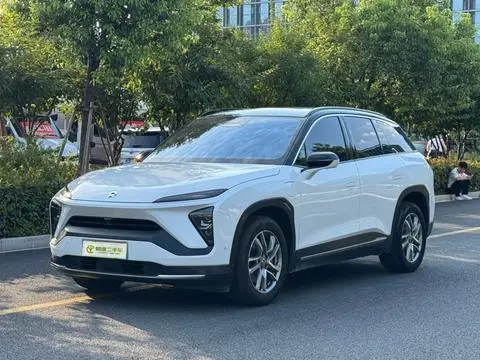 NIO ES6 2020