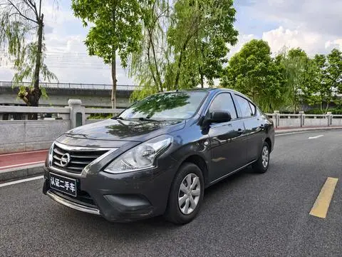Nissan 阳光 2016