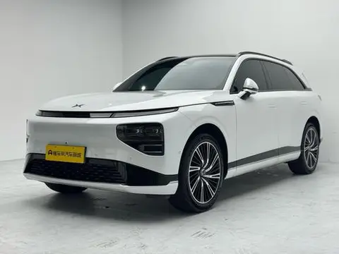 XPeng 小鹏G9 2022
