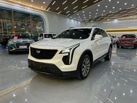 Cadillac XT4 2020 — фото 1