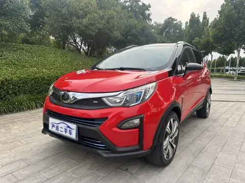 BYD 元 2016