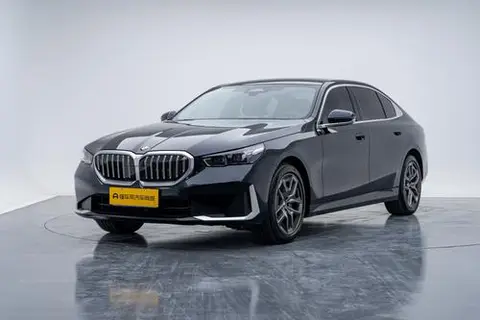 BMW 5 Series 2024