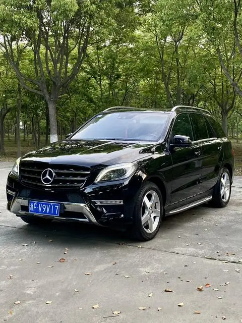 Mercedes-Benz M-Class 2012