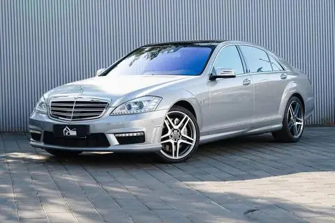 Mercedes-Benz S-Class AMG 2010