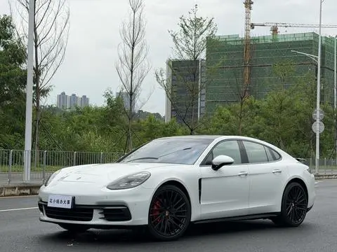 Porsche Panamera 2017