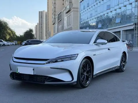 BYD Han DM 2025