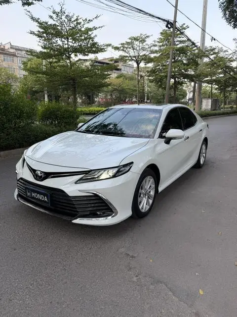 Toyota Camry 2021