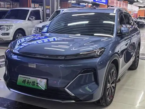 Geely 星舰7 EM-i 2025