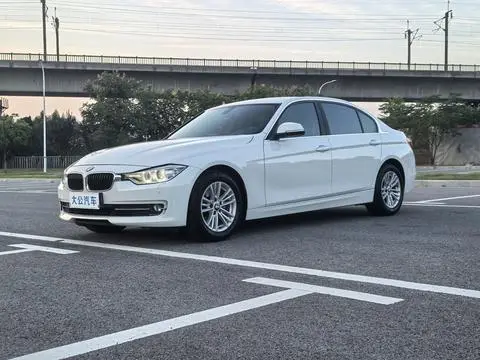 BMW 3 Series 2015 — фото 1