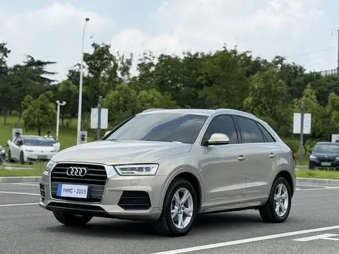 Audi Q3 2018 — фото 1