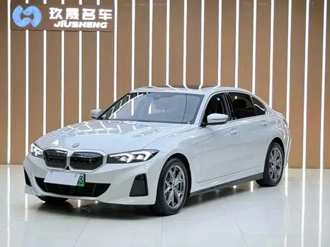 BMW i3 2023
