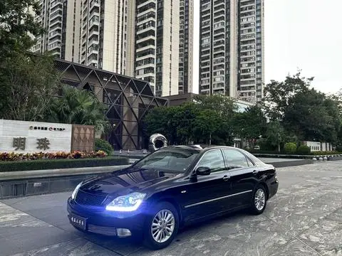 Toyota Crown 2005