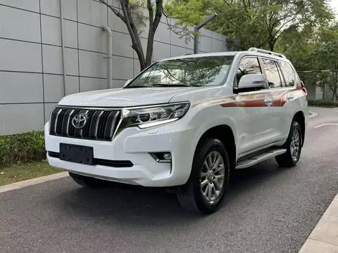 Toyota Prado 2018 — фото 1