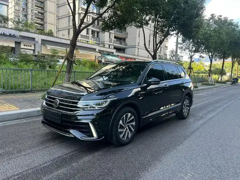 Volkswagen Tiguan L PHEV 2023