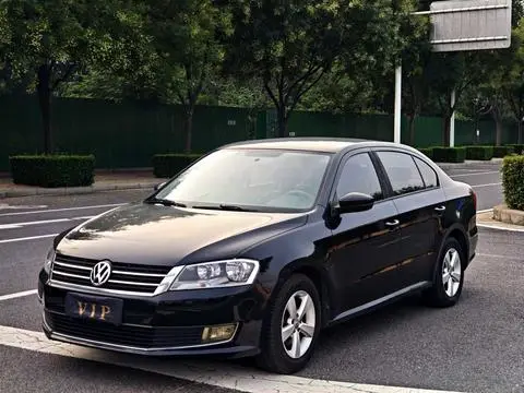 Volkswagen Lavida 2015