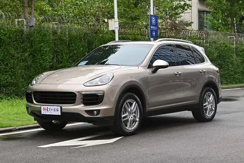 Porsche Cayenne 2015
