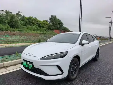 BYD Seal05 DM 2025