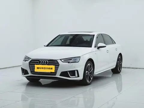 Audi A4L 2019 — фото 1