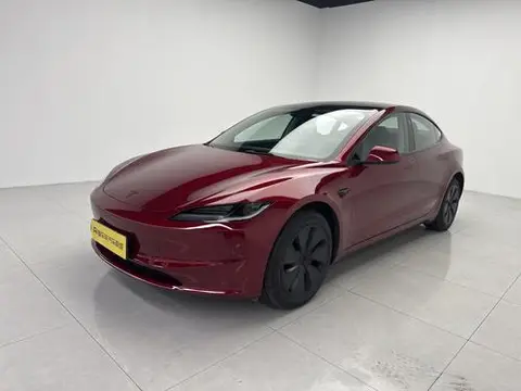 Tesla Model 3 2025