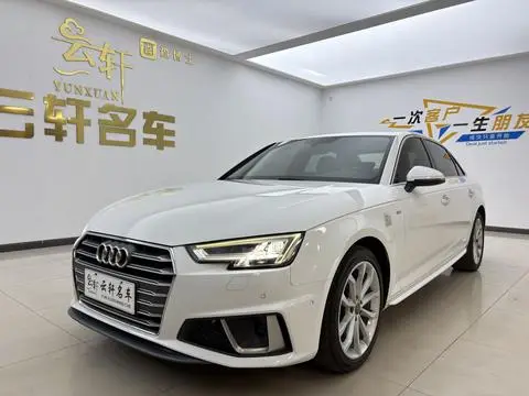 Audi A4L 2019 — фото 1