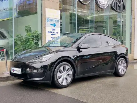 Tesla Model Y 2022 — фото 1